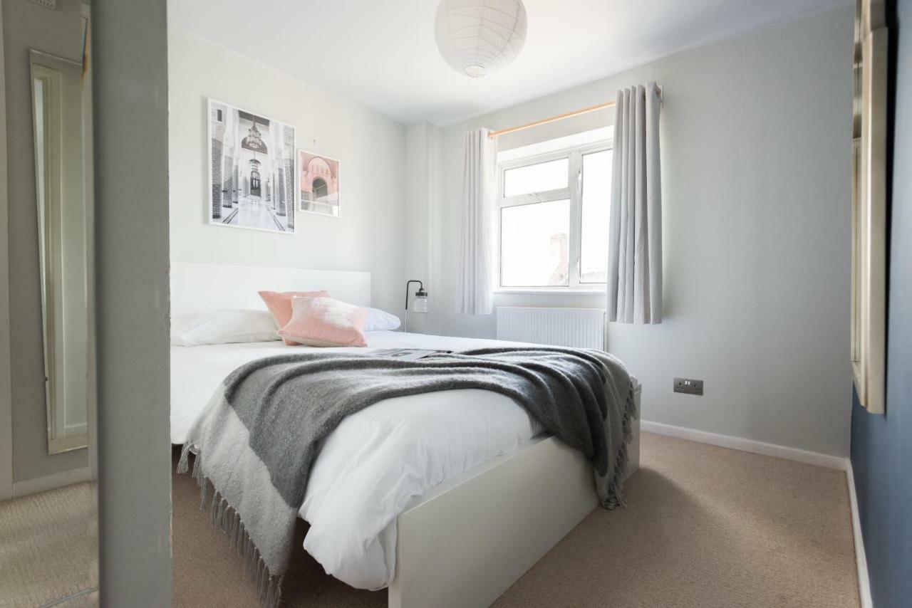 The Press House - Stylish 2Bdr British Design Home Oxford Bagian luar foto