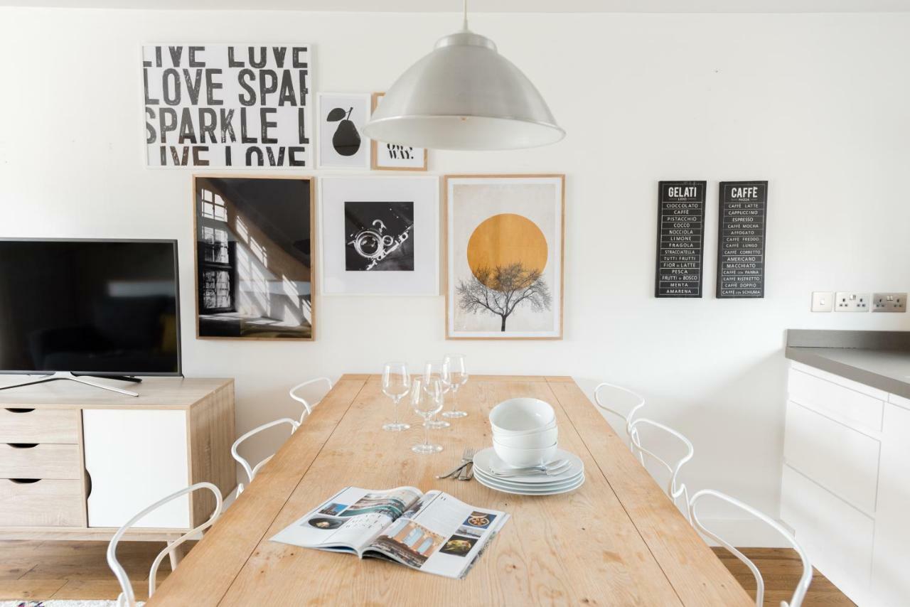 The Press House - Stylish 2Bdr British Design Home Oxford Bagian luar foto